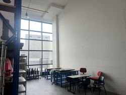 Oxley Bizhub (D14), Factory #592354561